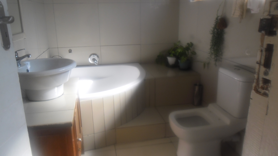 3 Bedroom Property for Sale in Quigney Eastern Cape